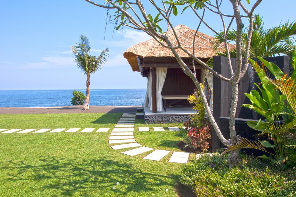 Mathan Villa Lovina (Bali)