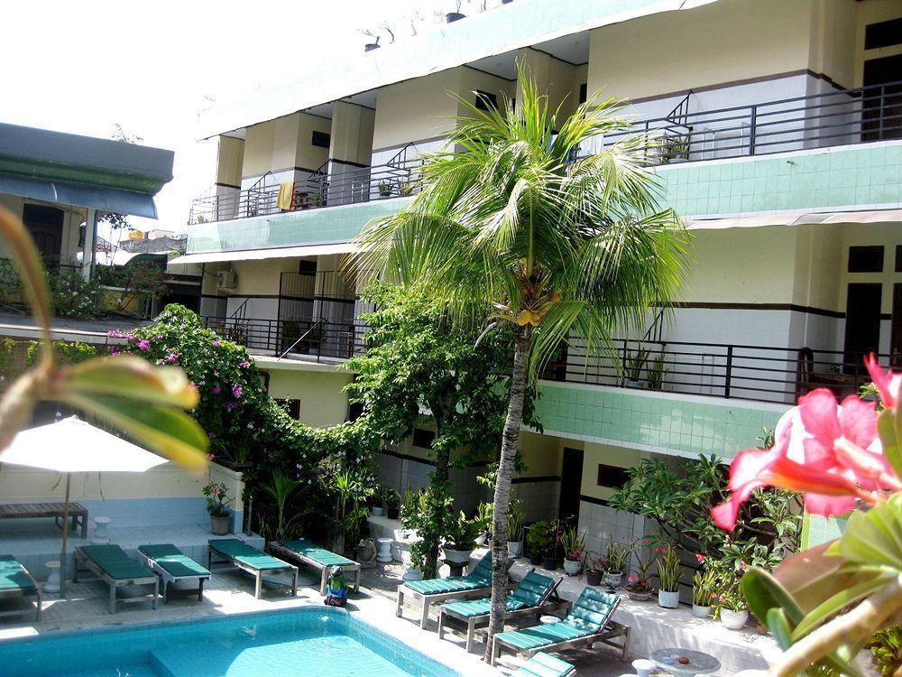 Sayang Maha Mertha Hotel 2*