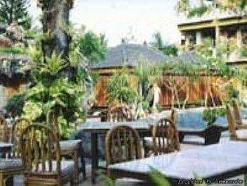 Garden & Hotel