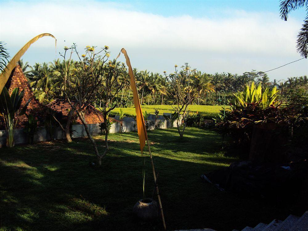 Syailendra Villa *