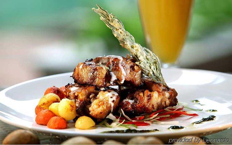 100 Sunset Boutique Hotel 3*