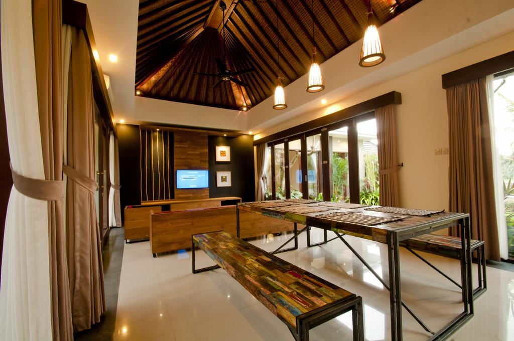 Villa Virgin