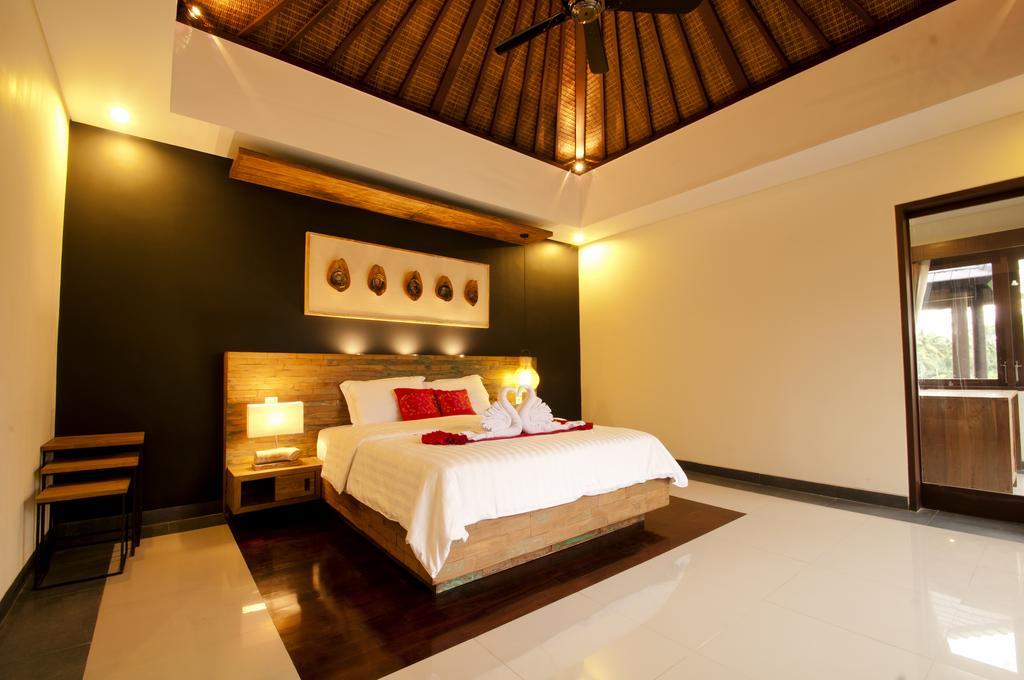 Villa Virgin