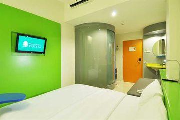 Pop! Hotel