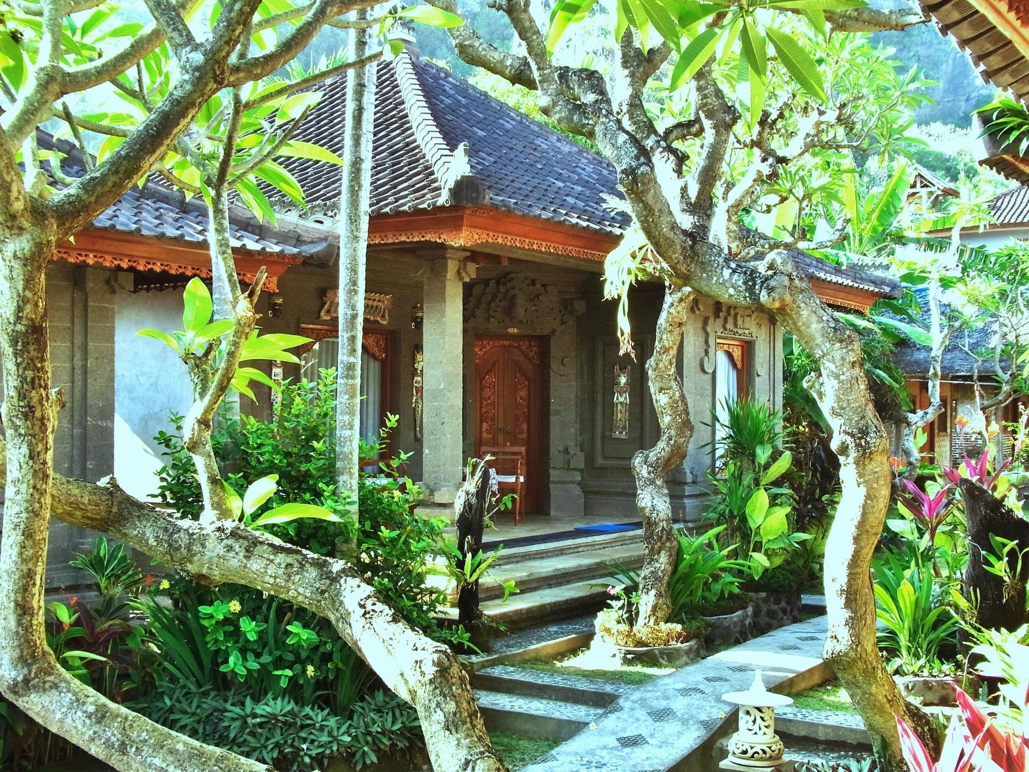 Geringsing Holiday park Candi Dasa (Bali)
