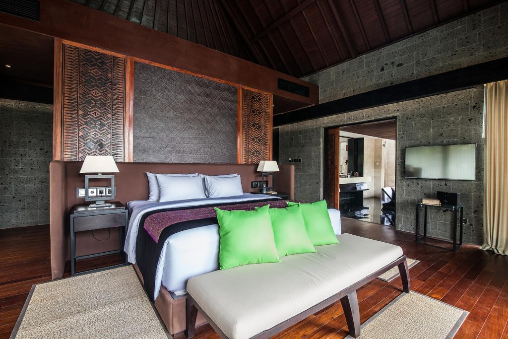Sanctoo Suites & Villas Hotel