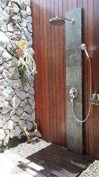 Harum Sari Private