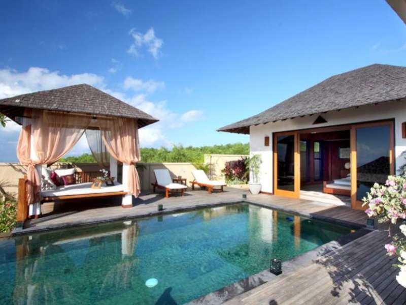 Villa Airis Luxury And *