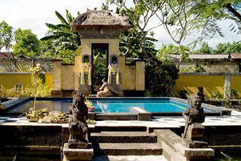 Resort Rumah Bali 4*