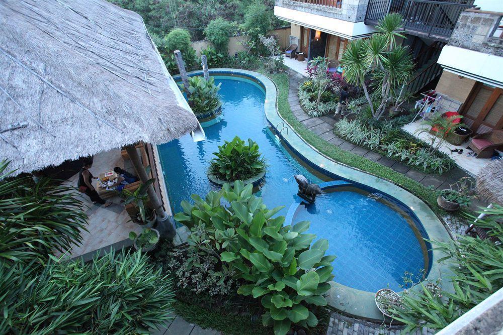 Seaview 3*
