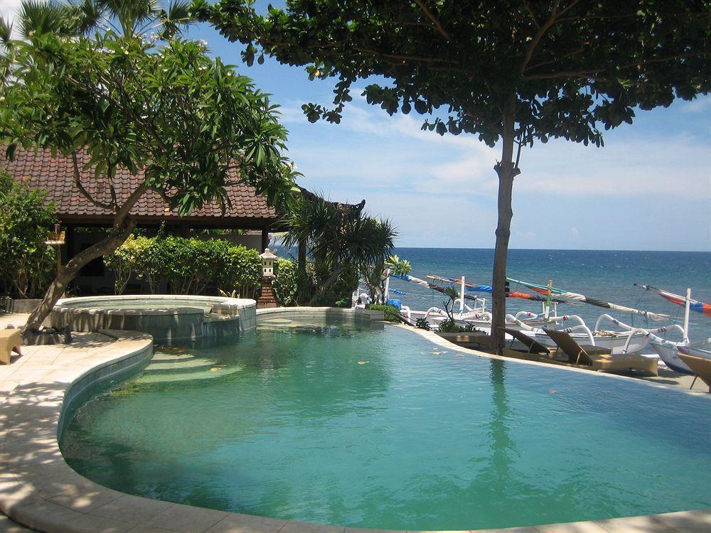 Double One Holiday park 4*