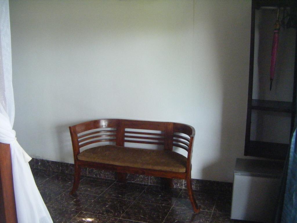 Alur Amed (Bali)