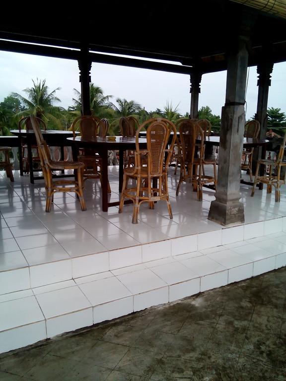 Dupa Hotel Lovina (Bali)