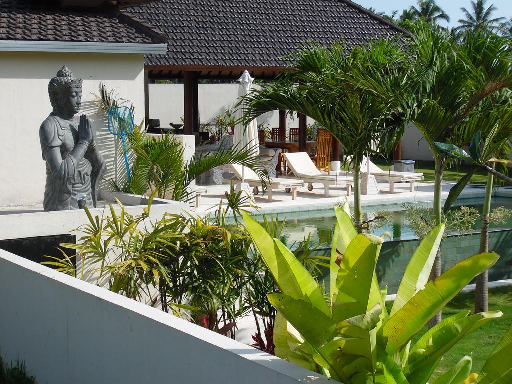 Uma Kama Villa *