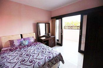 Hotel Sapta Petala *