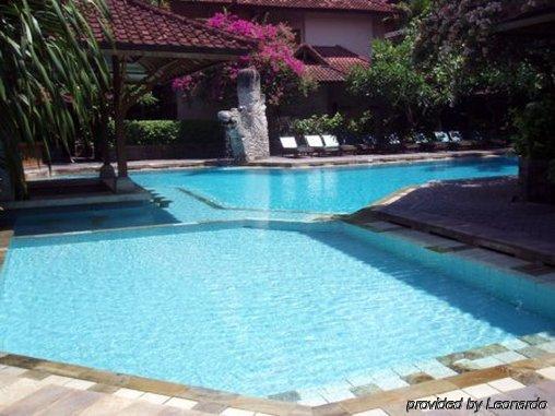 Bounty Kuta 3*