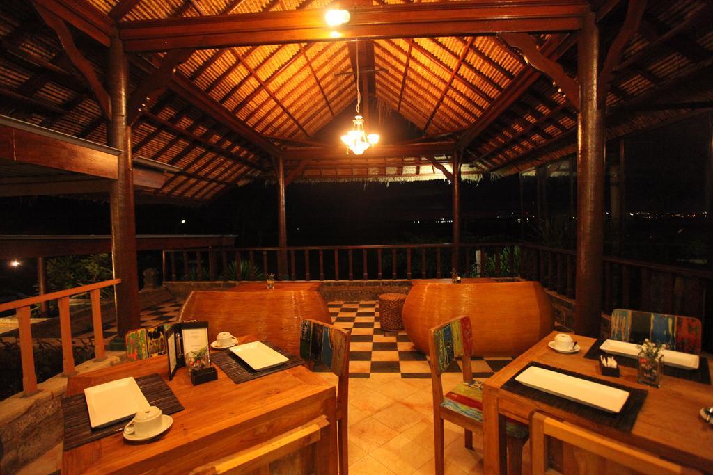 Seaview 3*