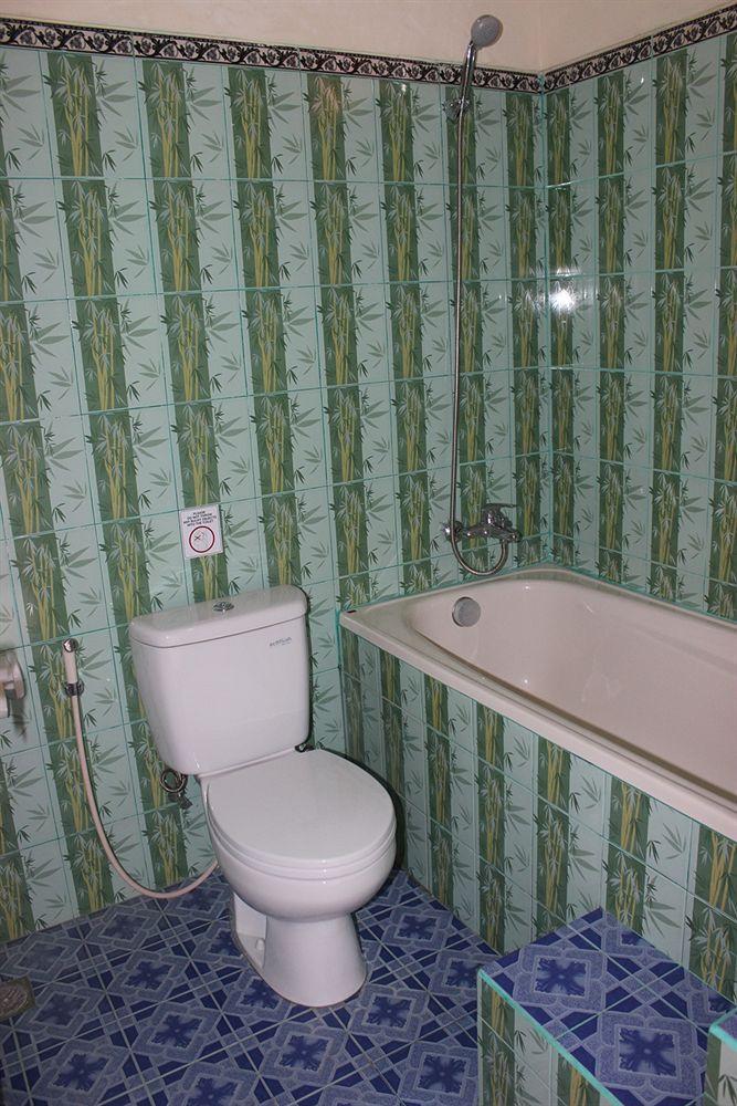 Sensasi Inn 2*