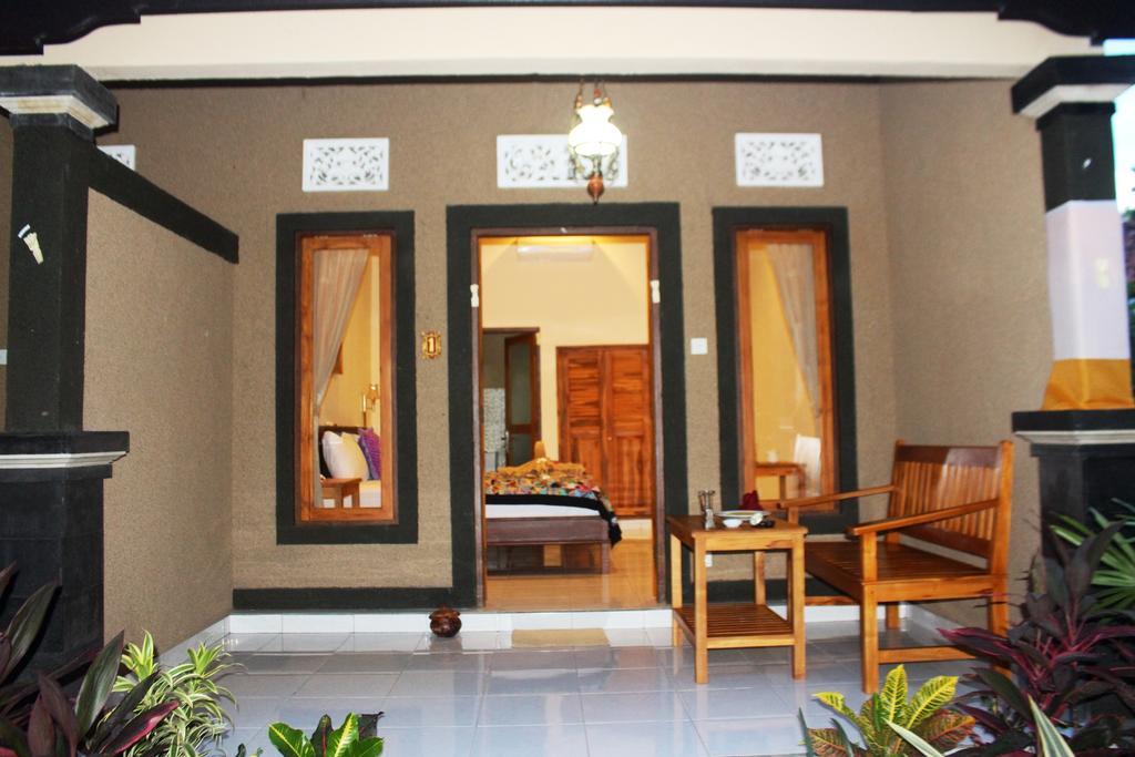 Pande Guest house 3*