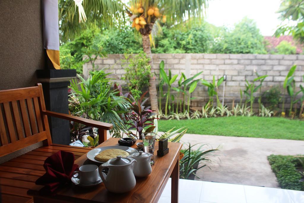 Pande Guest house 3*