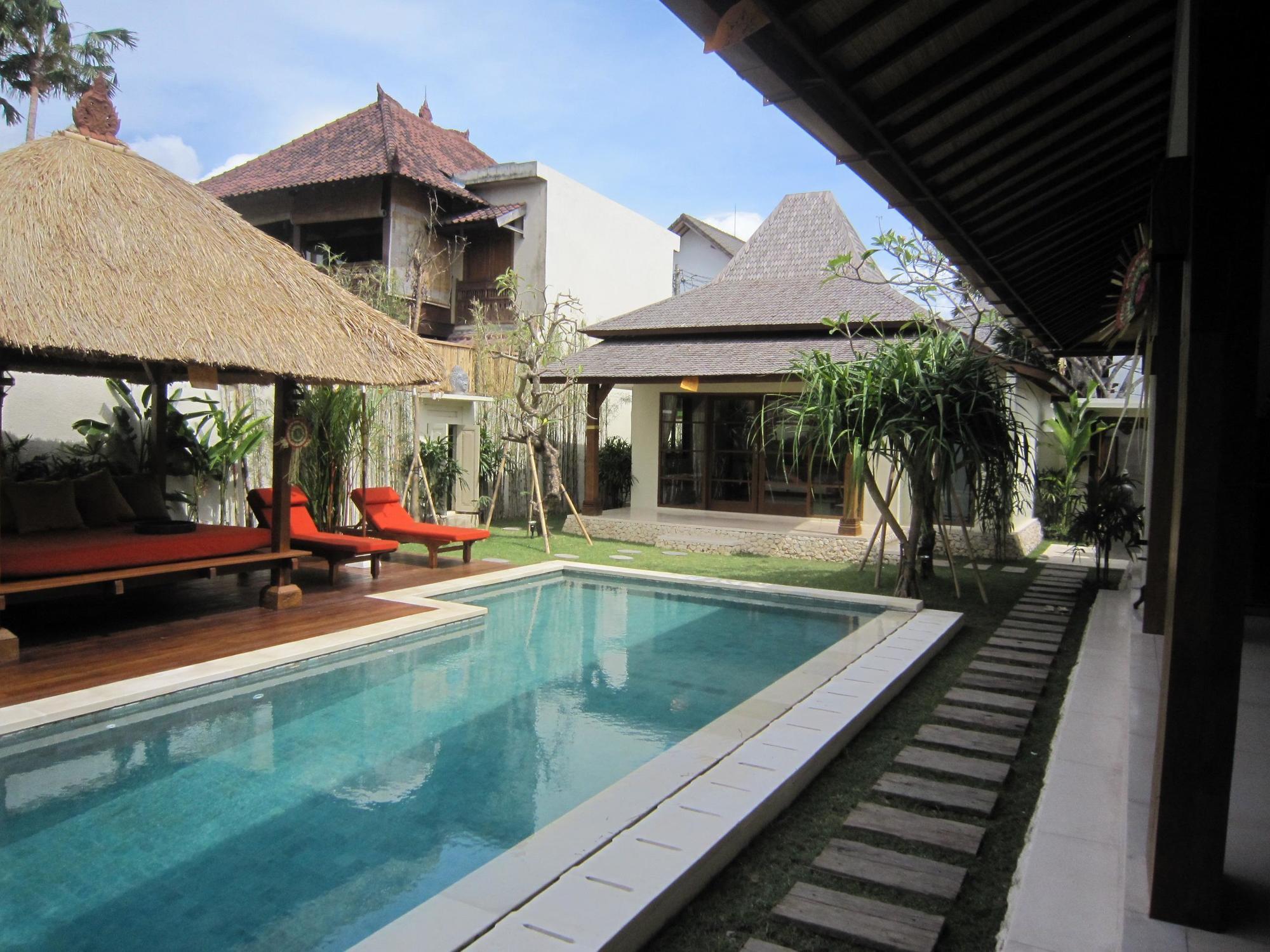 Villa Kampung Kecil Seminyak * BALI