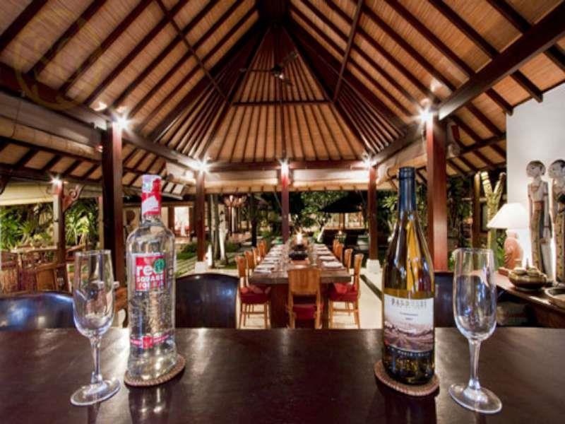 Villa Kampung Kecil Seminyak Apartment