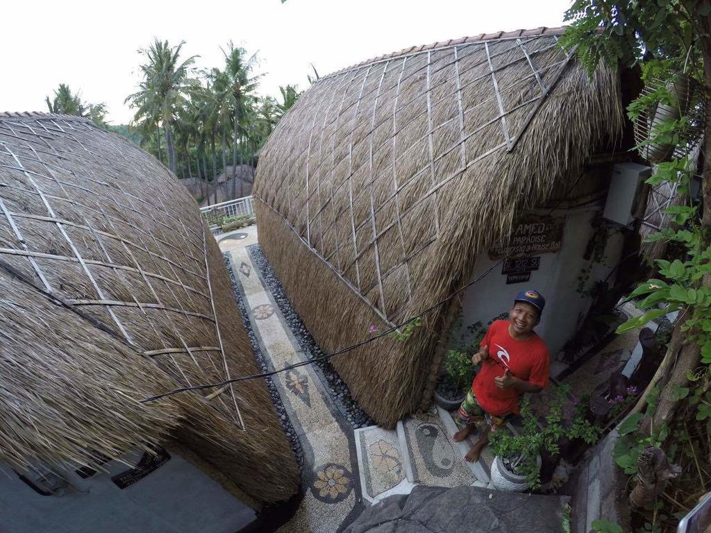 Paradise Warung & House Bali 2*