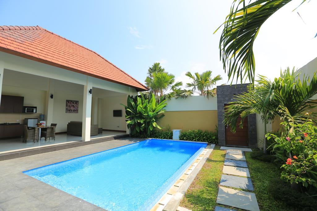 Putri Bali * Seminyak (Bali)