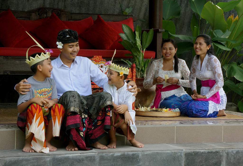 Raya