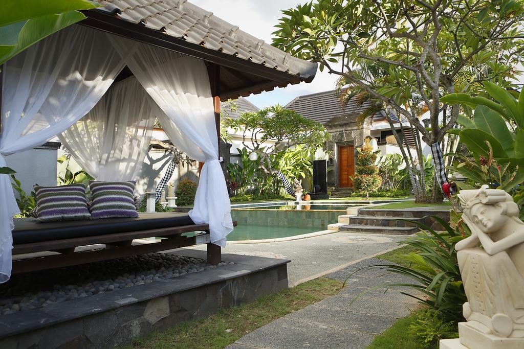 Villa Bali Nyuh Gading