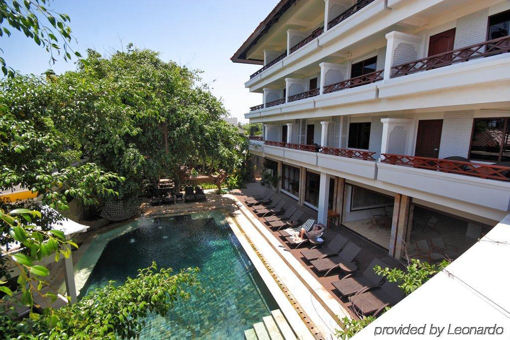 Kuta One Party 3* Kuta (Bali)