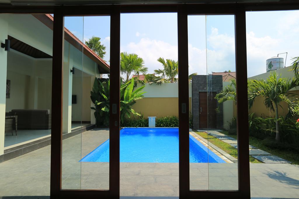 Putri Bali * Seminyak (Bali)