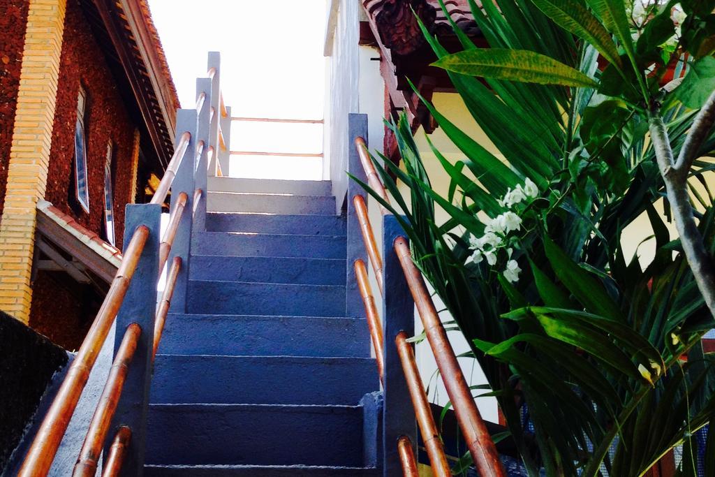 Guest house Lily Beach *