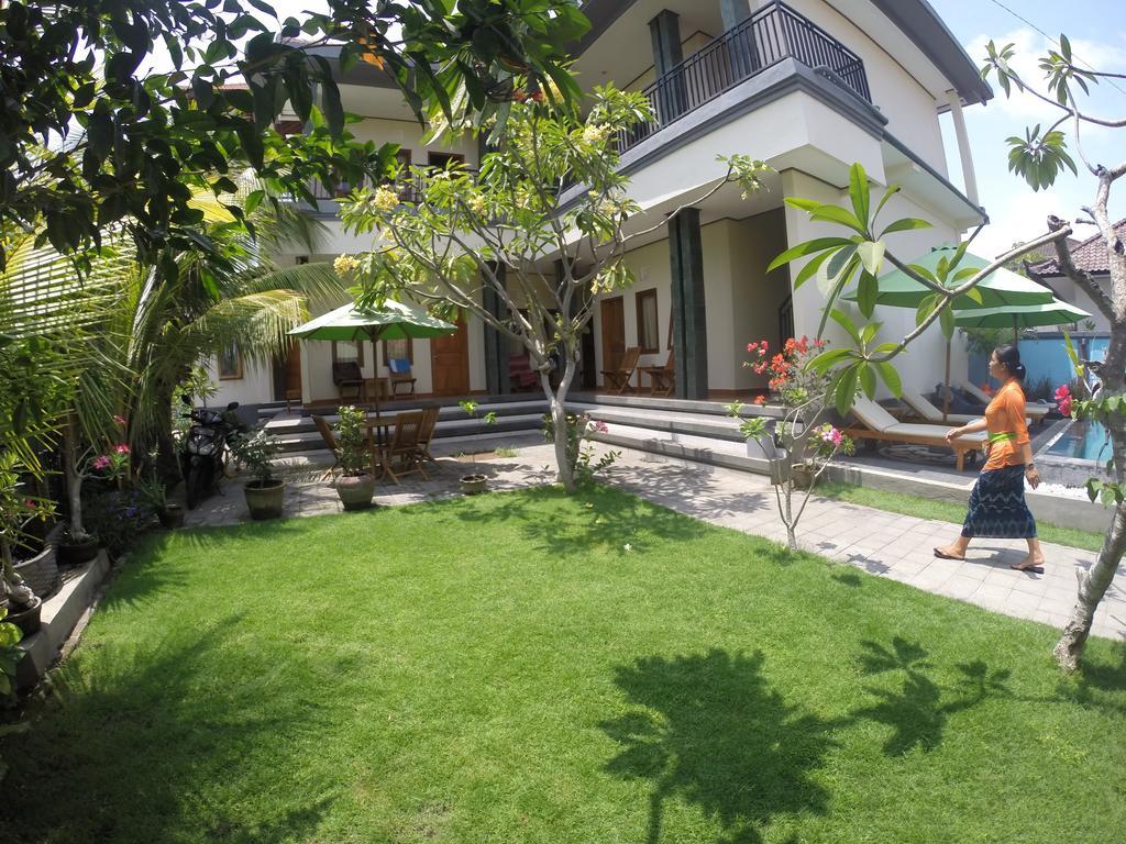 Homestay Puri Clinton Bali Nusa Dua (Bali)