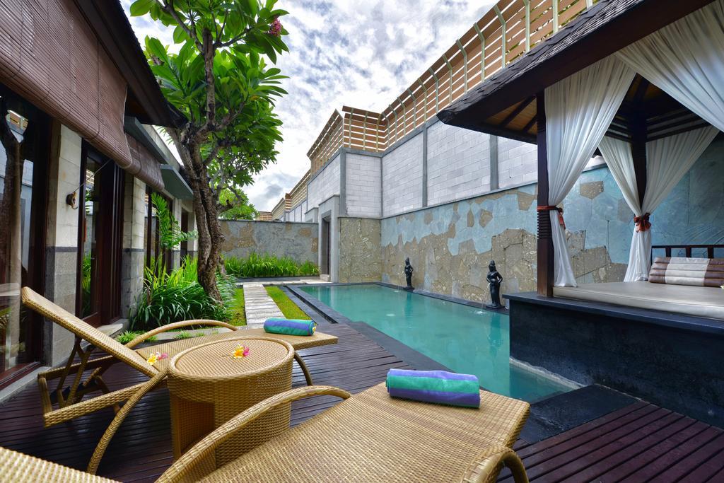 The Khayangan Dreams Villa, * Seminyak (Bali)