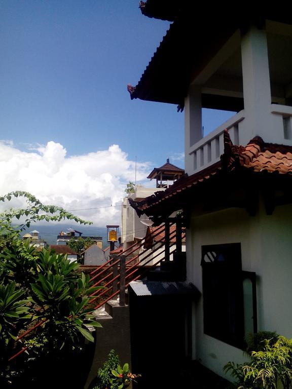 Lily Beach * Amed (Bali)
