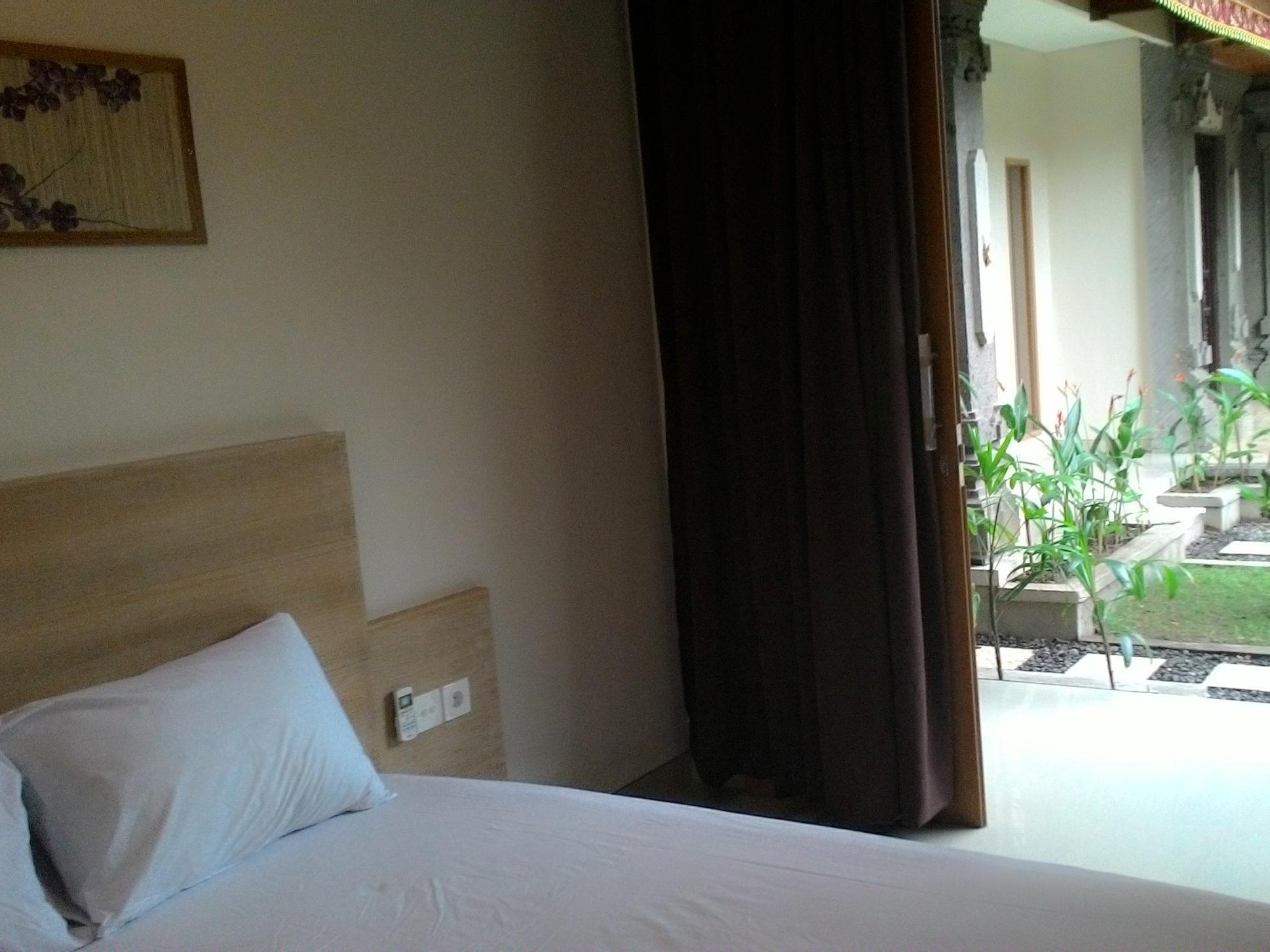 Kubu Carik 3* Legian (Bali)