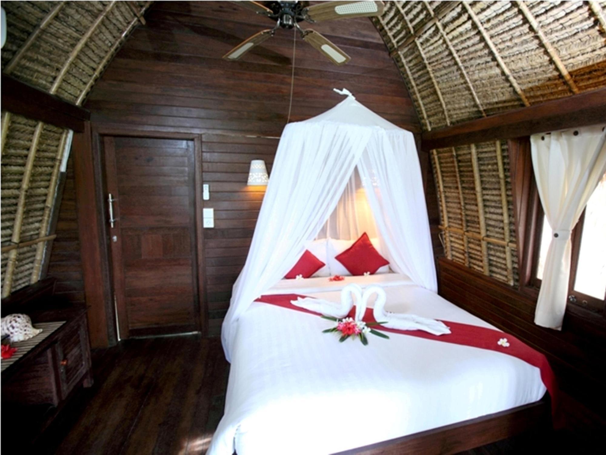 Dream Kubu Redpartner Taman liburan Nusa Lembongan (Bali)