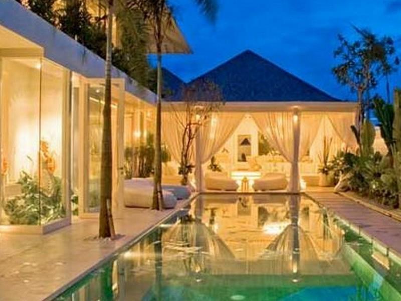 Lavish 5 Bed, Sleeps 10, Butler, Daily Breakfast * Canggu (Bali)