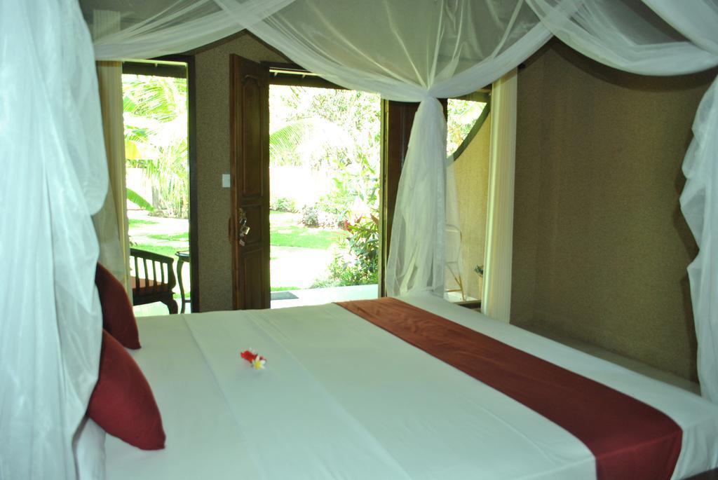 Rahayu Guest house *
