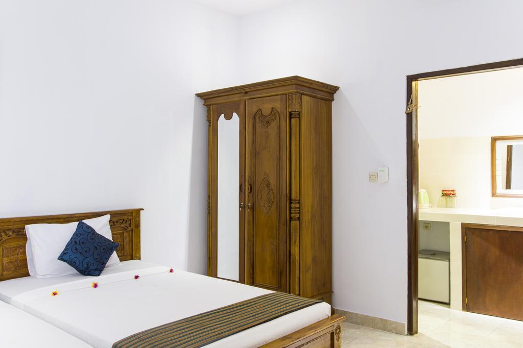 Pantai Island Guest house 3*