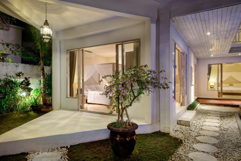 Adinda Balangan Beach Villa Jimbaran (Bali)