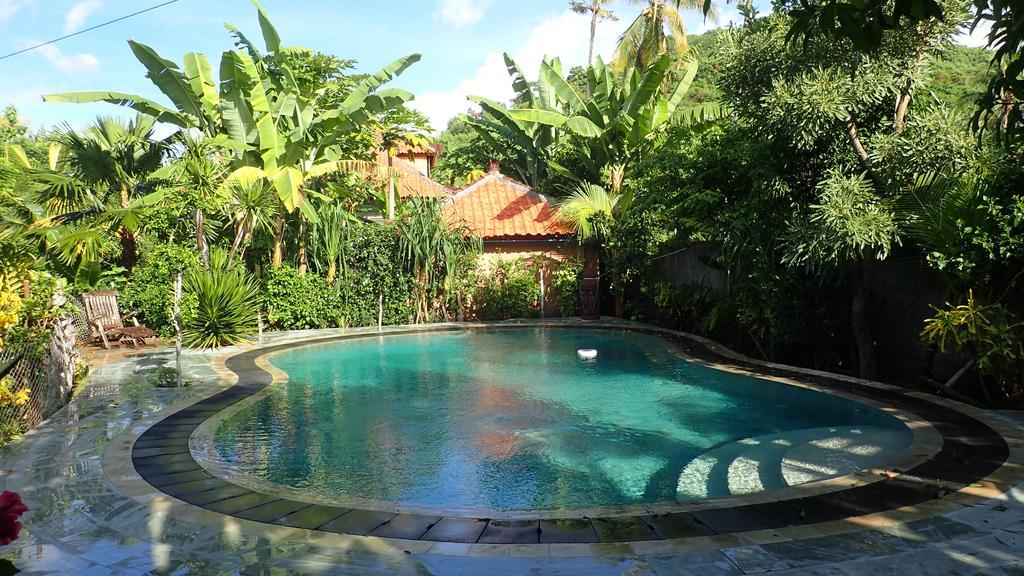Hibiscus House Bali Guest house 3*