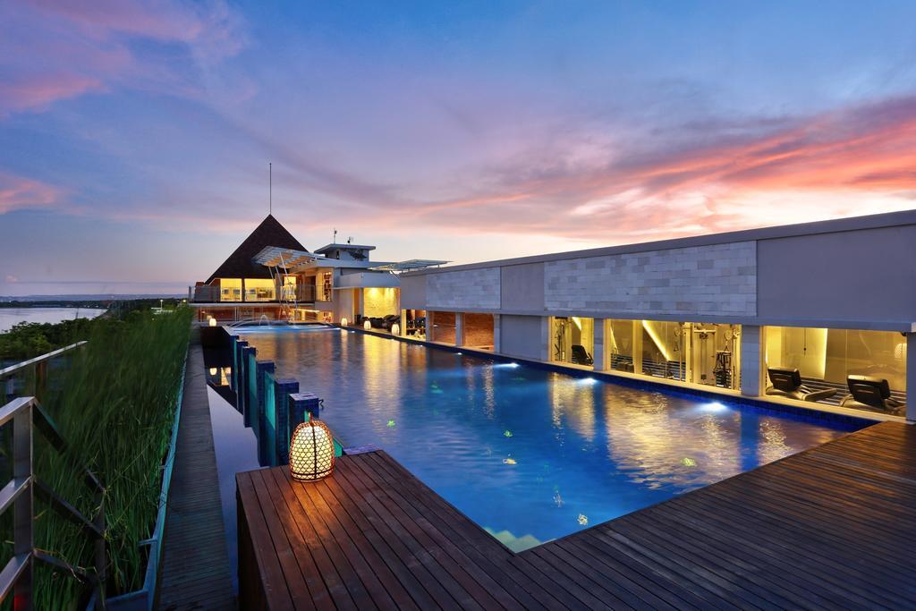 Mega Boutique Hotel