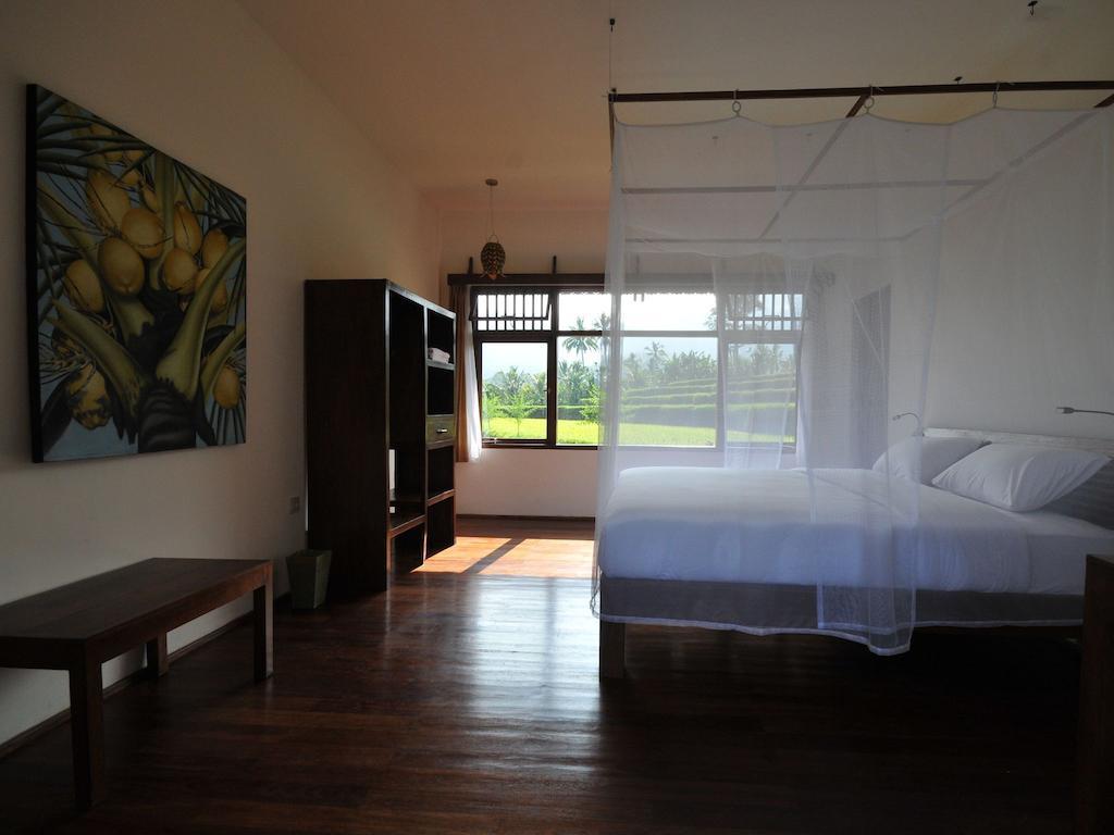 Lesong And Restaurant Hotel 2*