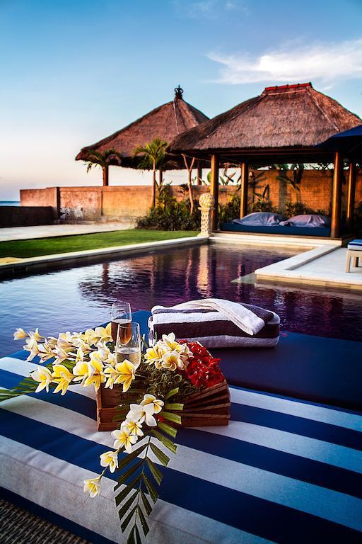Villa The Front - North Bali