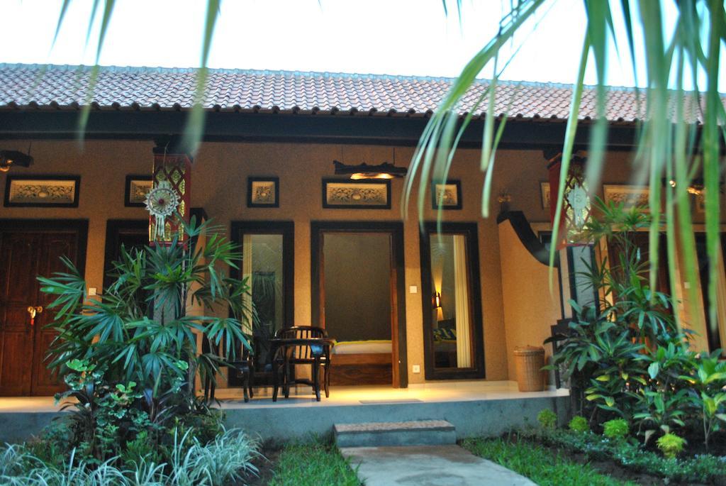 Rahayu Pemuteran (Bali)