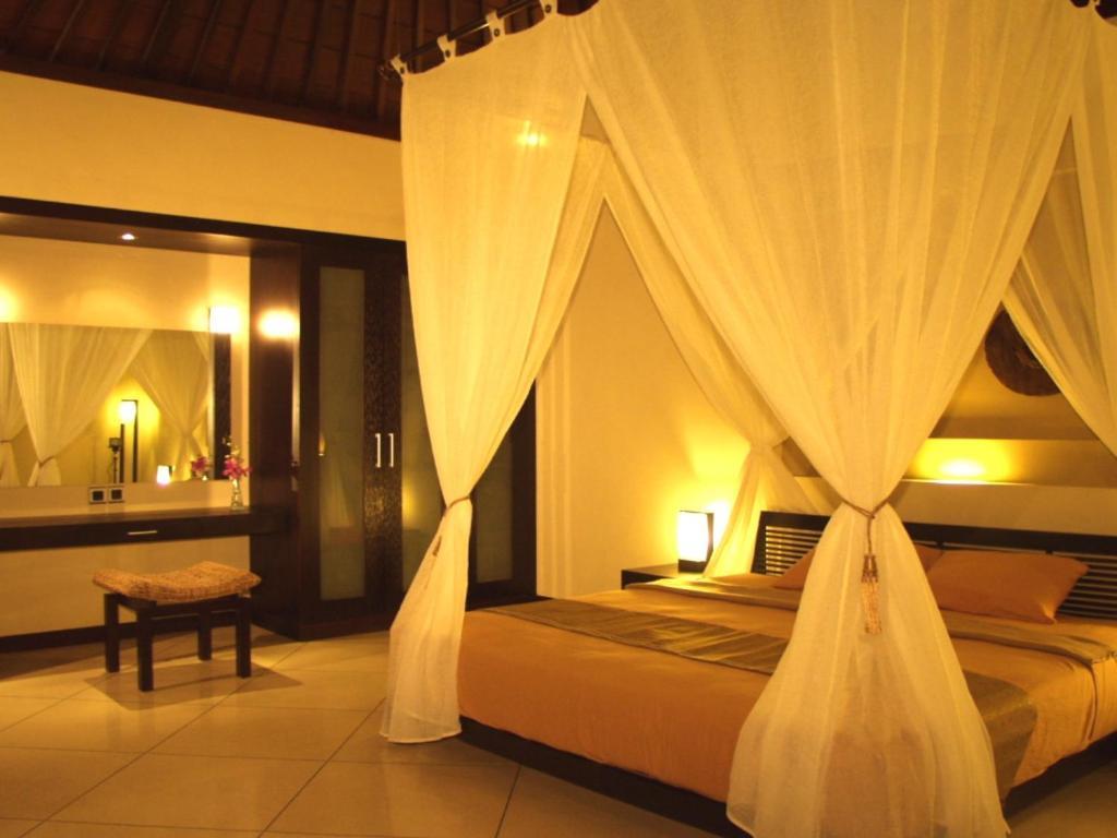 Nike * Sanur (Bali)