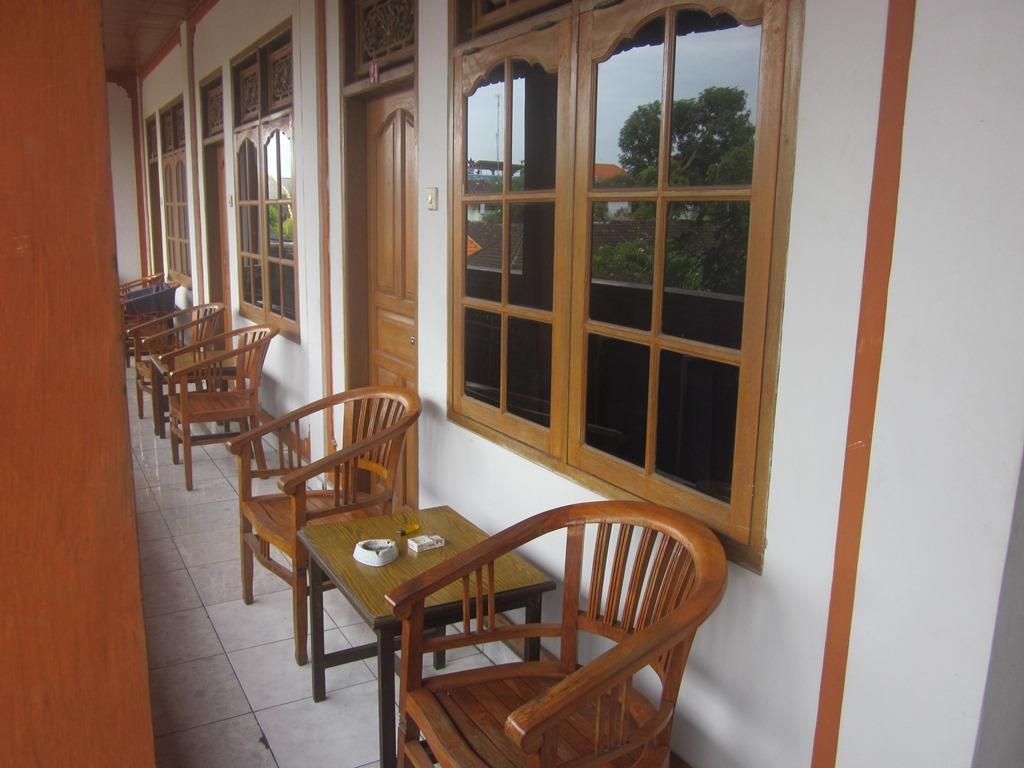 Guest house Taman Mekar 2