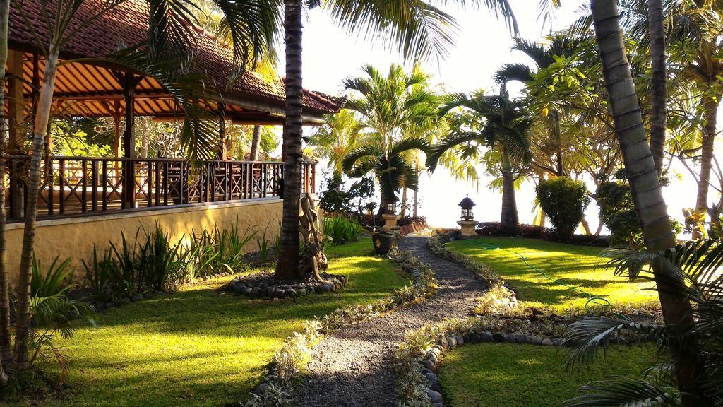 Teluk Indah & Pool Tejakula